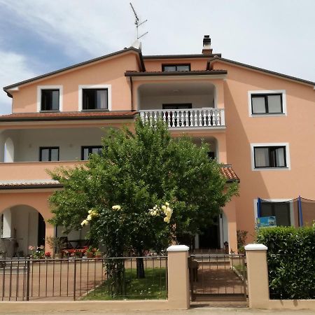 Apartmani Bubnic Умаг Экстерьер фото