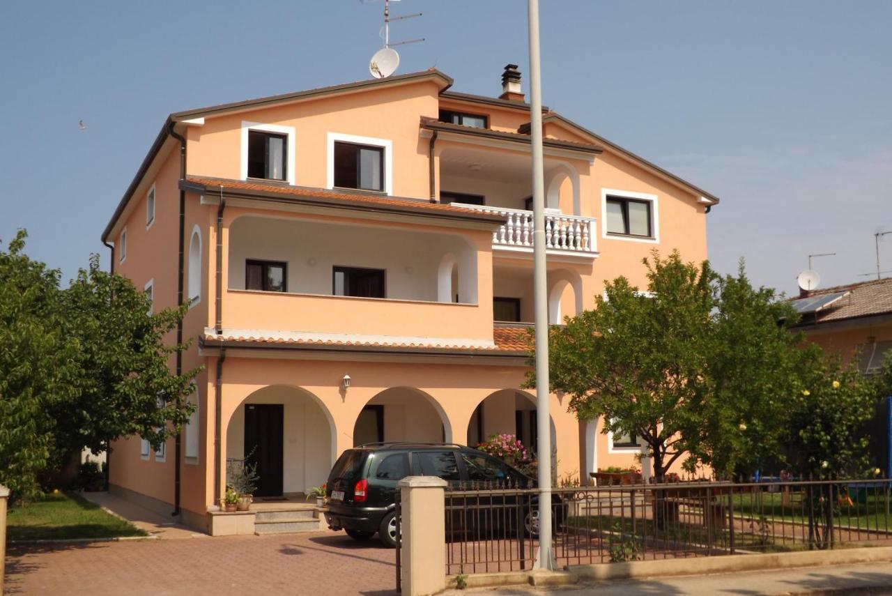 Apartmani Bubnic Умаг Экстерьер фото